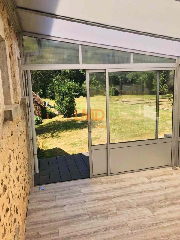 Propriété - 234 m² - 9 pièces