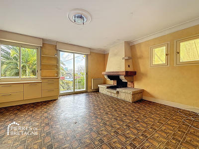 Maison - 154 m² - 9 pièces