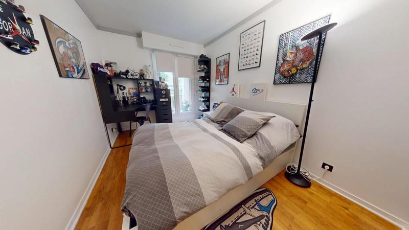 Appartement - 90 m² - 4 pièces