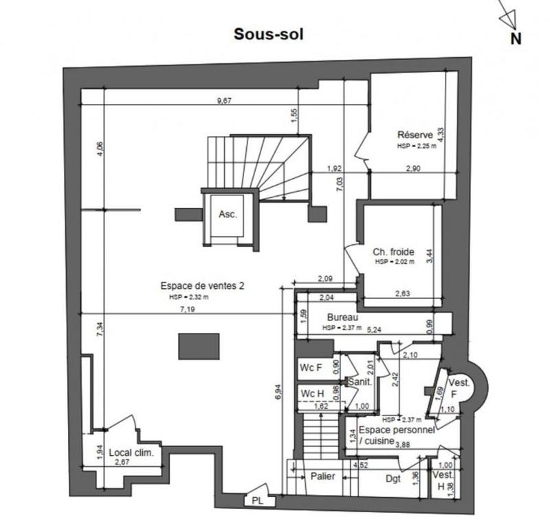 Local commercial - 327 m²