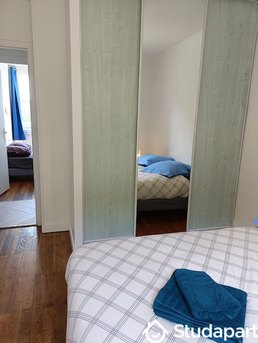Chambre - 10 m² - 1 pièce