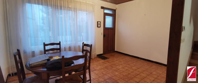 Maison traditionnelle - 76 m² - 5 pièces