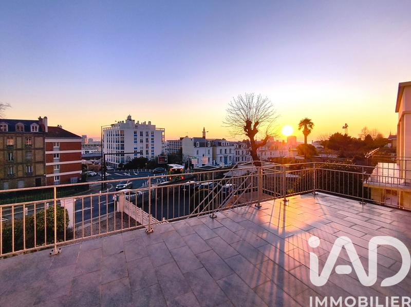 Appartement - 207 m² - 7 pièces