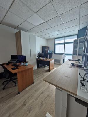 Bureau - 47 m²
