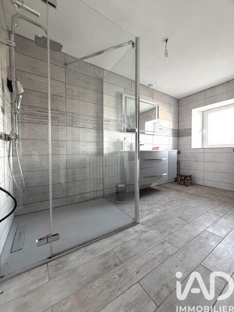 Maison - 120 m² - 4 pièces