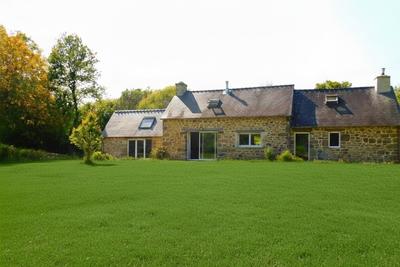 Maison - 96 m² - 4 pièces