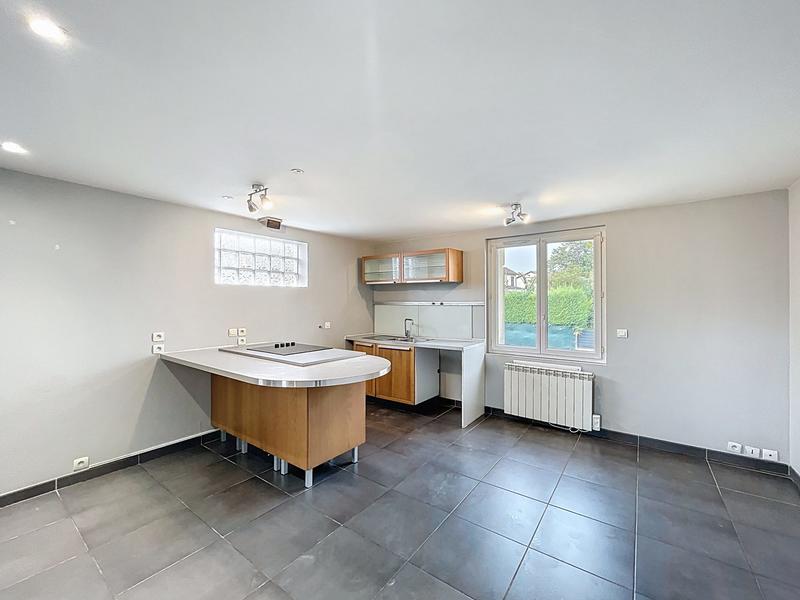 Appartement - 72 m² - 3 pièces