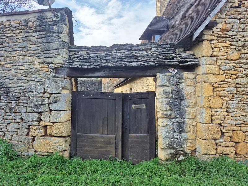 Maison - 213 m² - 8 pièces