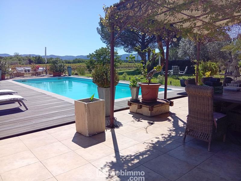 Villa - 137 m² - 6 pièces