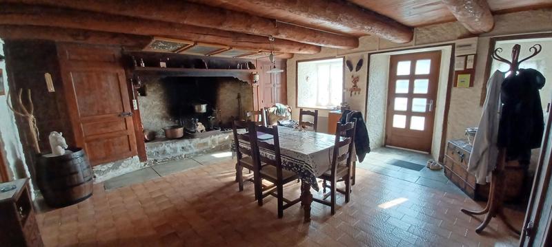 Maison - 91 m² - 5 pièces