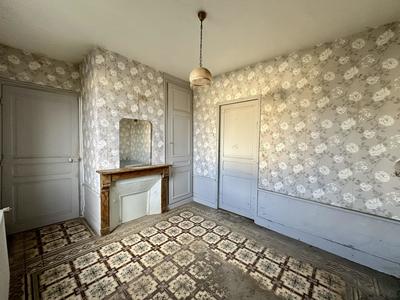 Maison ancienne - 71 m² - 2 pièces