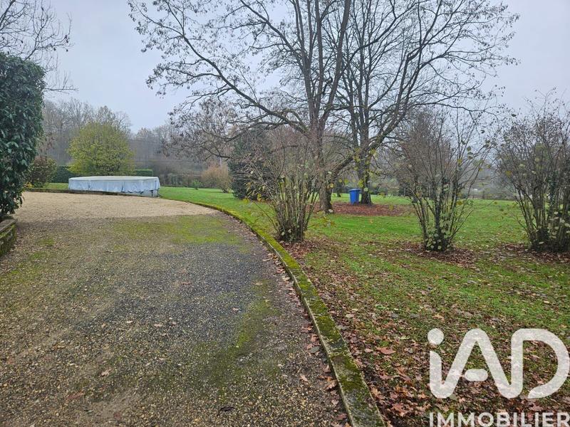 Maison - 195 m² - 7 pièces