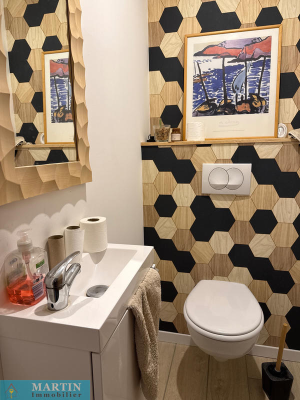 Maison - 185 m² - 6 pièces