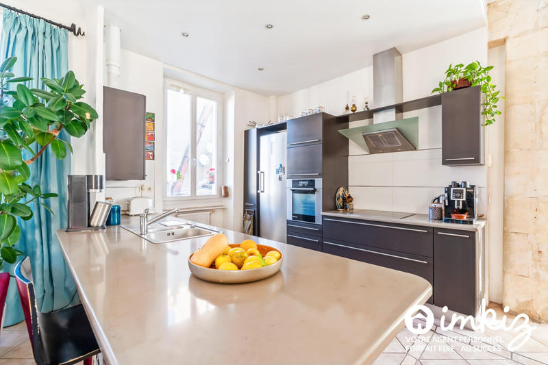 Appartement - 101 m² - 3 pièces