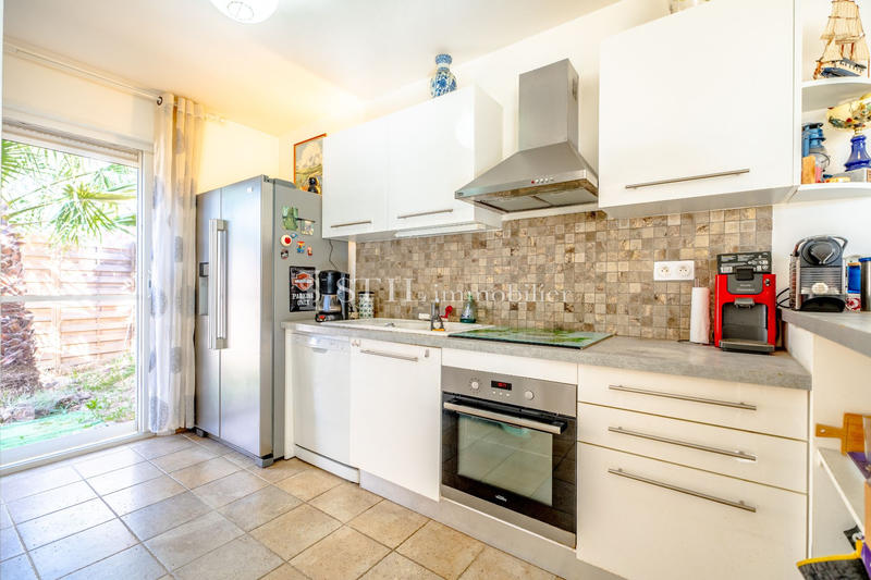 Villa - 80 m² - 5 pièces