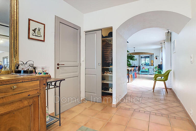 Maison - 188 m² - 8 pièces