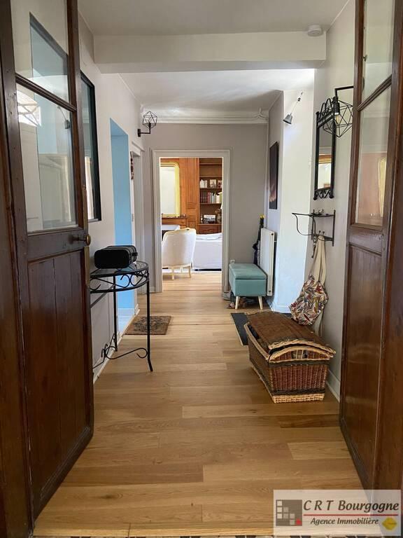 Maison ancienne - 248 m² - 9 pièces