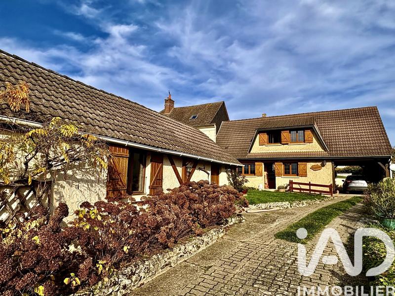 Maison de village - 189 m² - 6 pièces