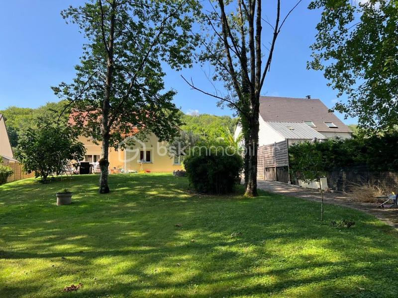 Maison - 142 m² - 5 pièces