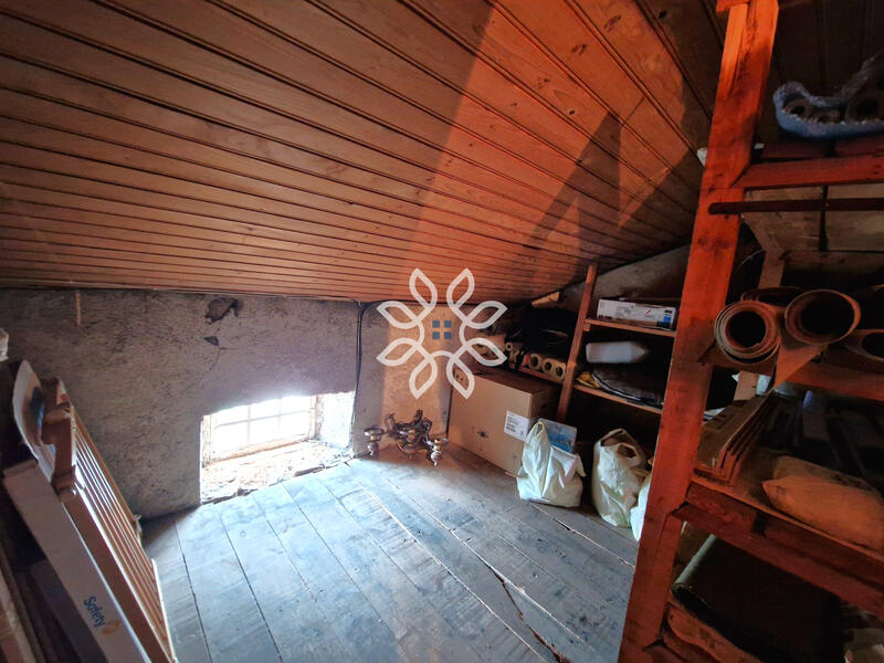 Maison - 102 m² - 5 pièces