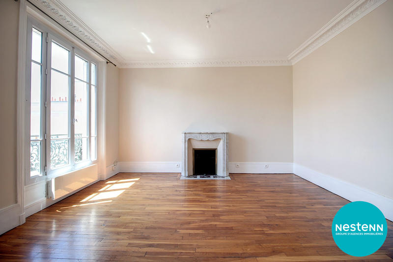 Appartement - 82 m² - 3 pièces