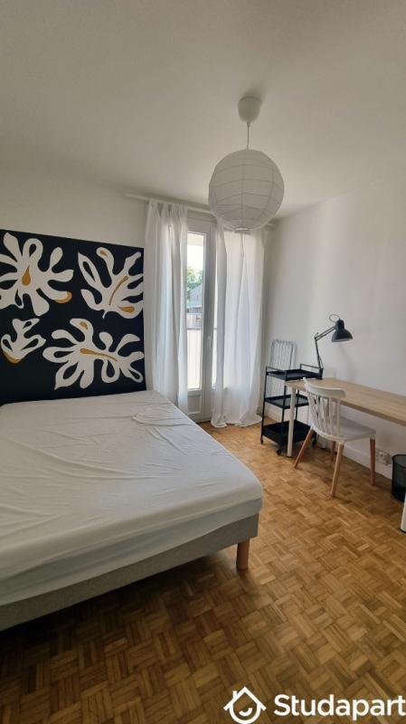 Chambre - 12 m² - 1 pièce