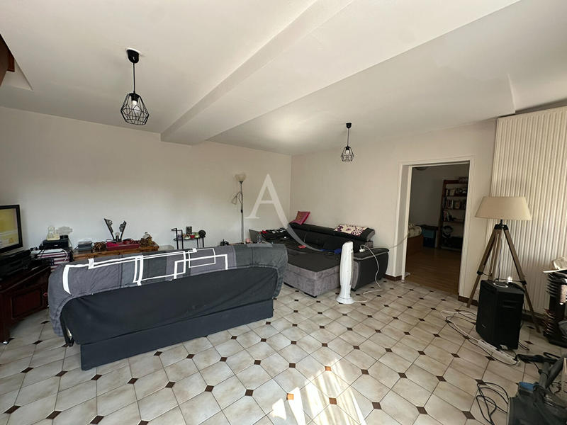 Maison - 153 m² - 7 pièces
