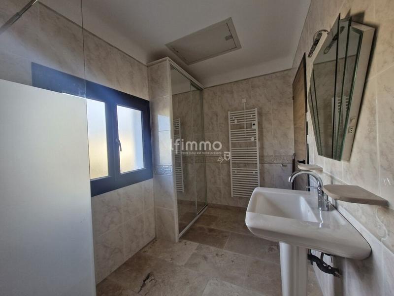 Maison - 115 m² - 4 pièces