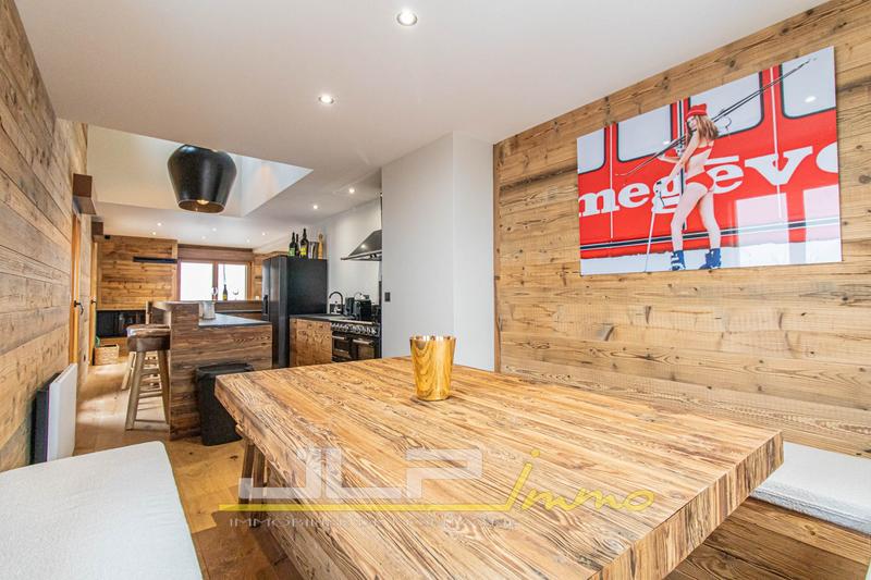 Châlet - 203 m² - 5 pièces