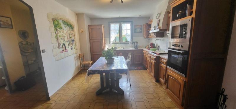 Maison - 131 m² - 7 pièces