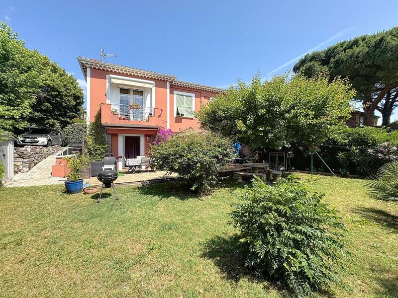 Maison - 153 m² - 5 pièces