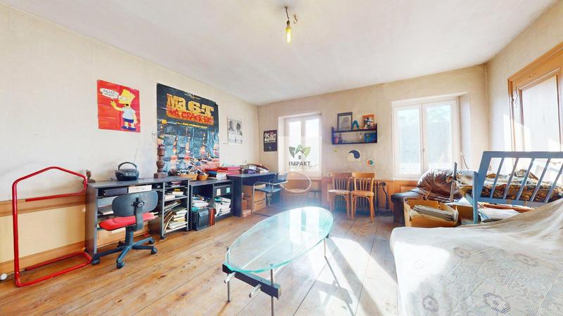 Maison - 174 m² - 9 pièces