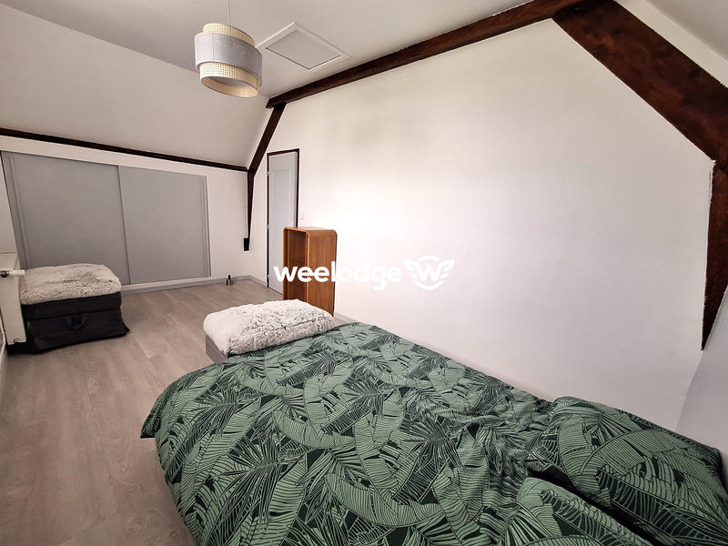 Maison - 151 m² - 7 pièces