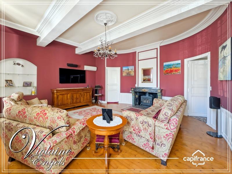 Maison bourgeoise - 433 m² - 12 pièces