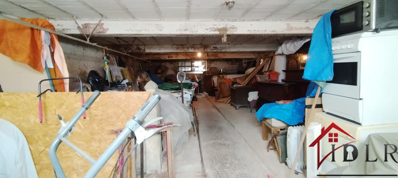 Maison - 220 m² - 7 pièces