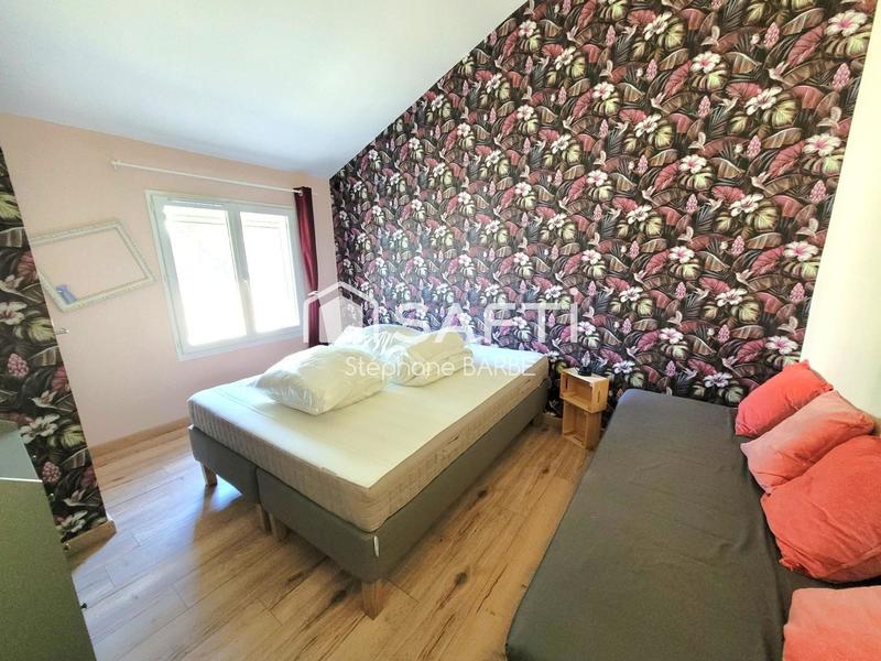 Maison - 120 m² - 6 pièces