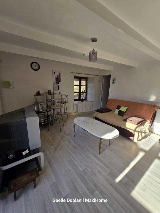 Maison - 133 m² - 11 pièces