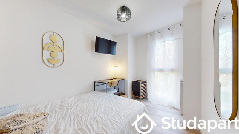 Chambre - 78 m² - 1 pièce