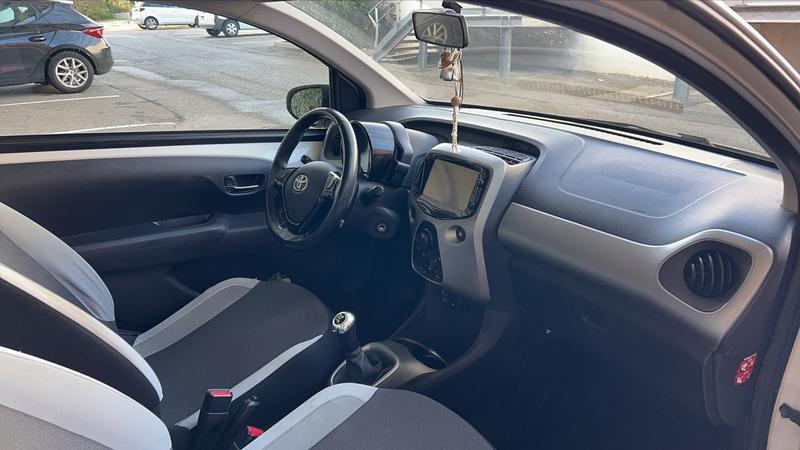 Toyota Aygo 1.0 Vvt-I 69 X-Play