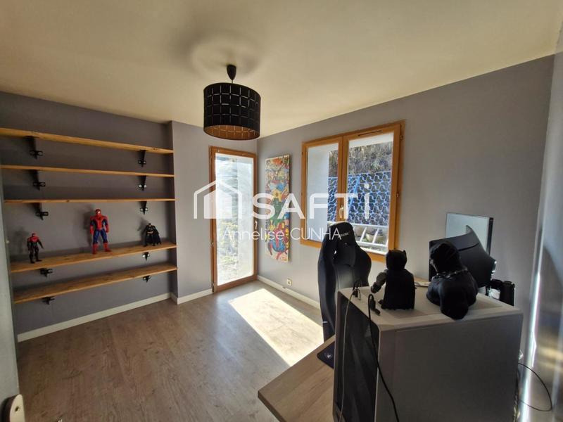 Maison - 157 m² - 6 pièces