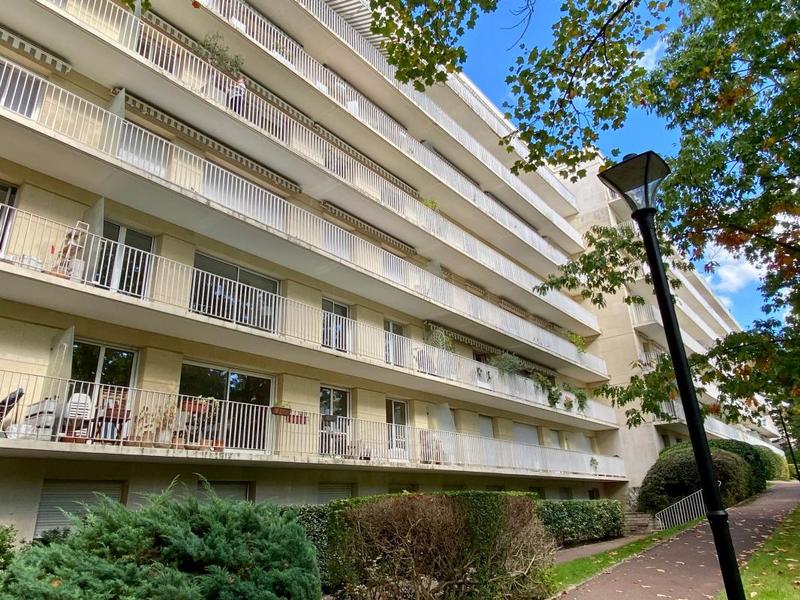 Appartement - 107 m² - 5 pièces