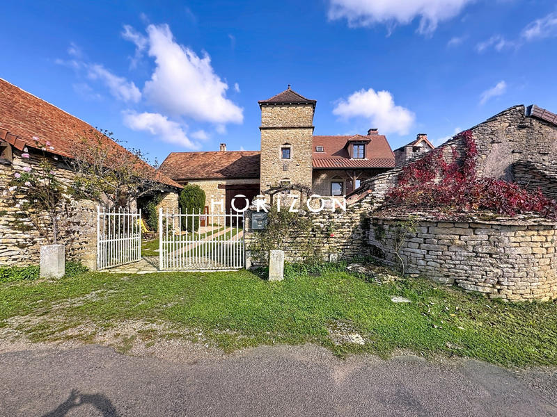 Maison - 178 m² - 6 pièces