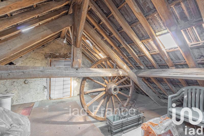 Maison - 330 m² - 12 pièces