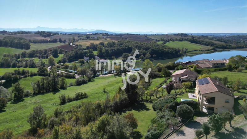 Maison - 164 m² - 6 pièces