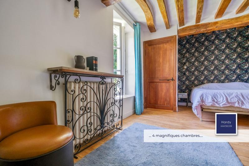 Maison ancienne - 221 m² - 9 pièces