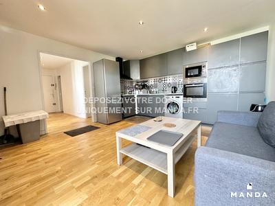 Chambre - 10 m² - 5 pièces