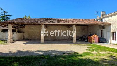 Maison - 210 m² - 5 pièces