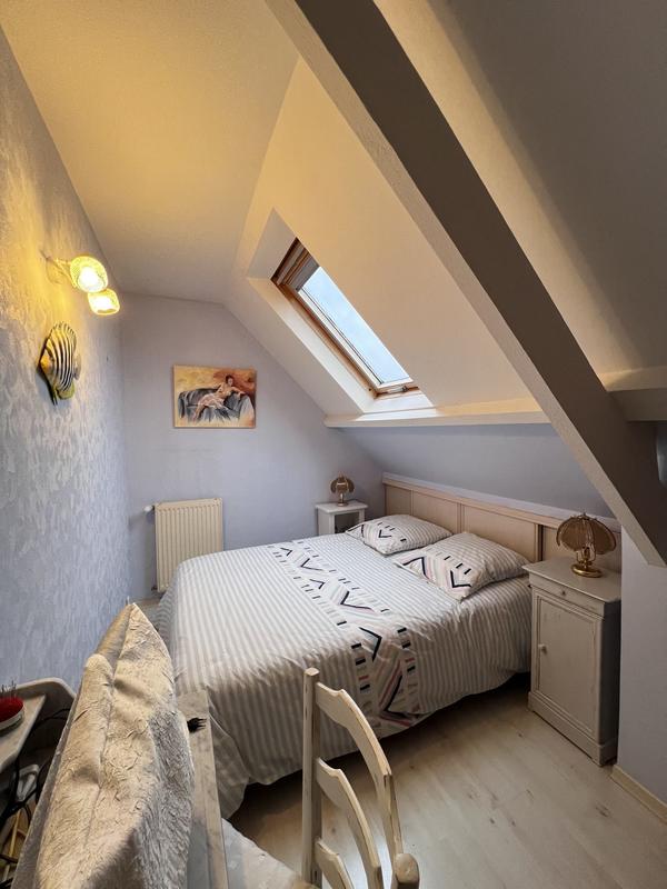 Maison traditionnelle - 175 m² - 8 pièces