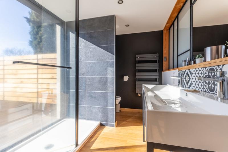 Maison - 140 m² - 5 pièces