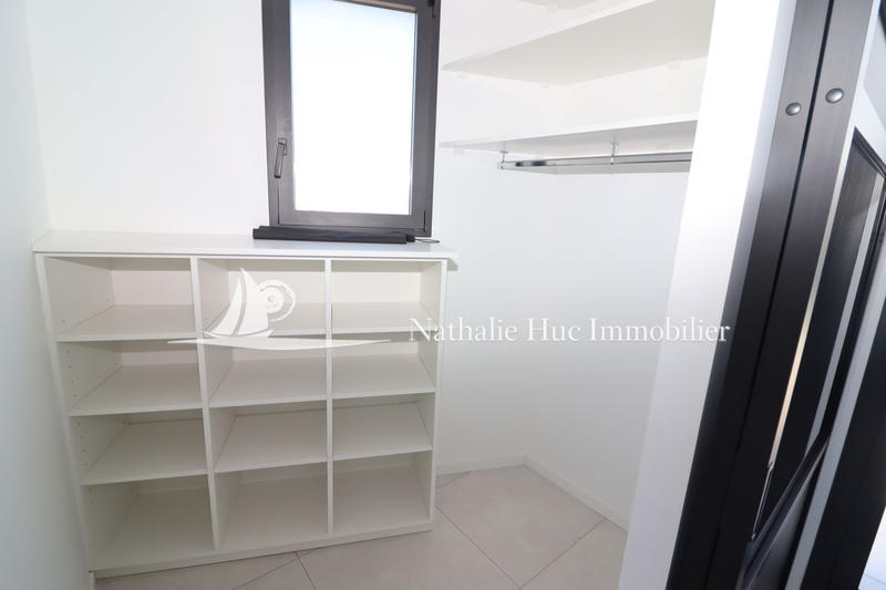 Maison contemporaine - 111 m² - 5 pièces